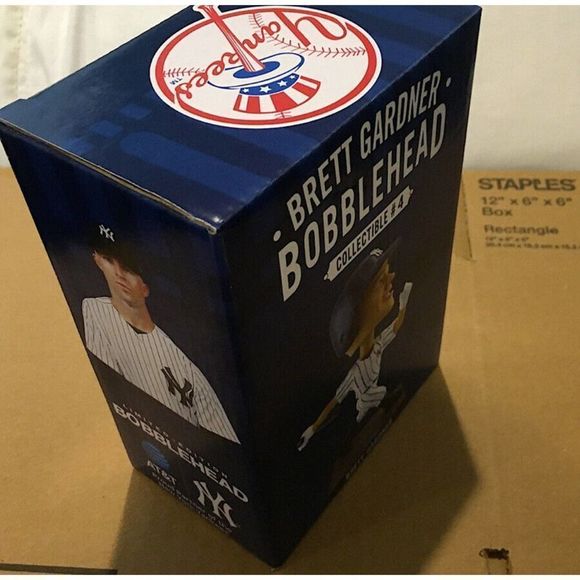 M NEW YORK YANKEES BRETT GARDNER BOBBLEHEAD SGA 8/31/2018 NIB - Picture 3 of 12
